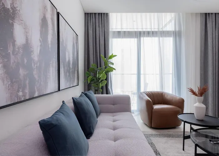 Luxury Escapes - Stylish 2Br With Balcony In Burj Crown Downtown