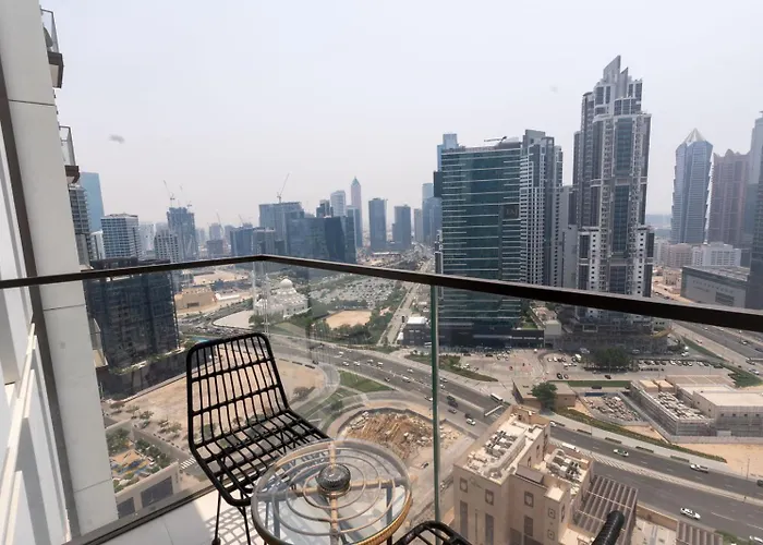 Luxury Escapes - Stylish 2Br With Balcony In Burj Crown Downtown
