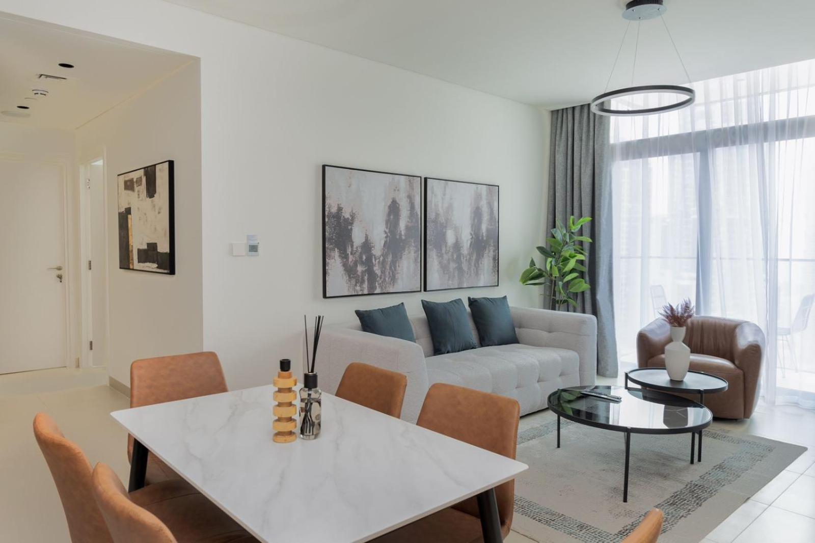 Luxury Escapes - Stylish 2br With Balcony In Burj Crown Downtown Apartment Dubai